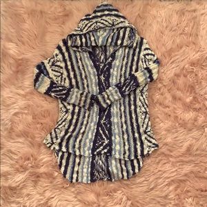 LOVESTITCH knitted sweater with hood